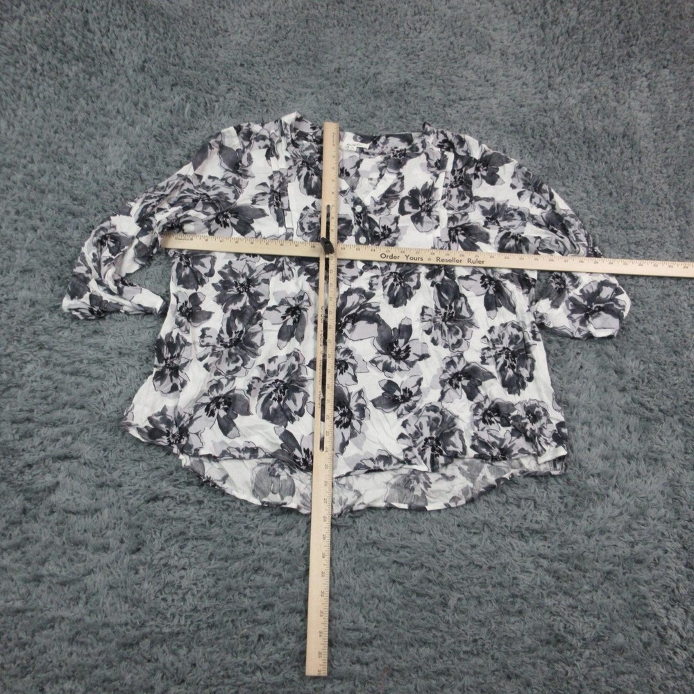 Monday Fun Blouse Shirt Womens 2X White Black Floral 3/4 Sleeve Henley Tunic - Picture 2 of 10